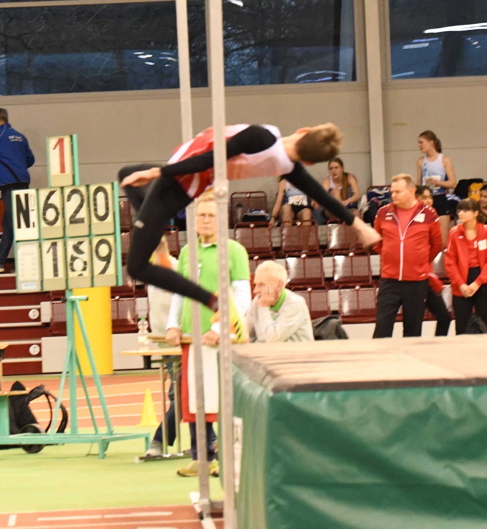 Nordrheinhallenmeisterschaft U16 in Düsseldorf und Regionshallenmeisterschaft U14 in Rhede